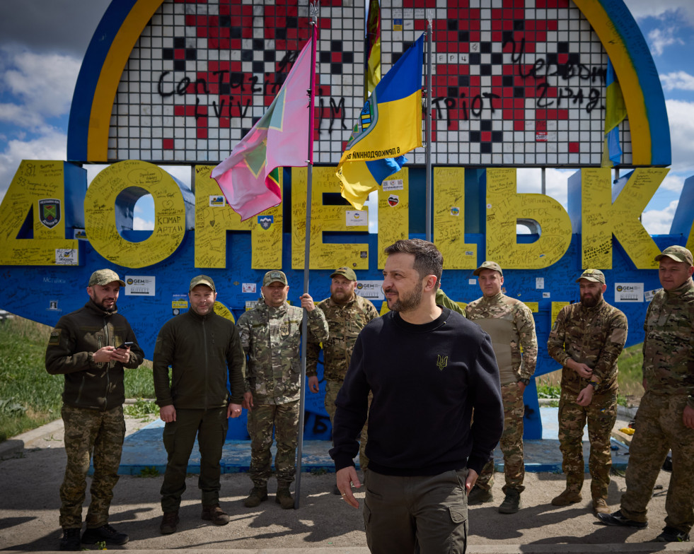 Los ucranianos dan la bienvenida al largamente ansiado paquete de ayuda estadounidense