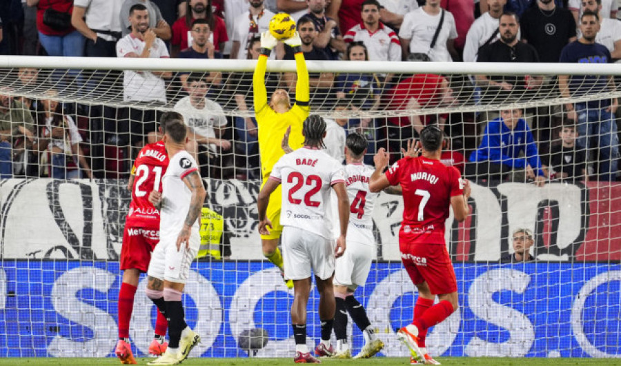 El Sevilla sentencia la permanencia y deja al Mallorca a la espera de conseguirla (2-1)