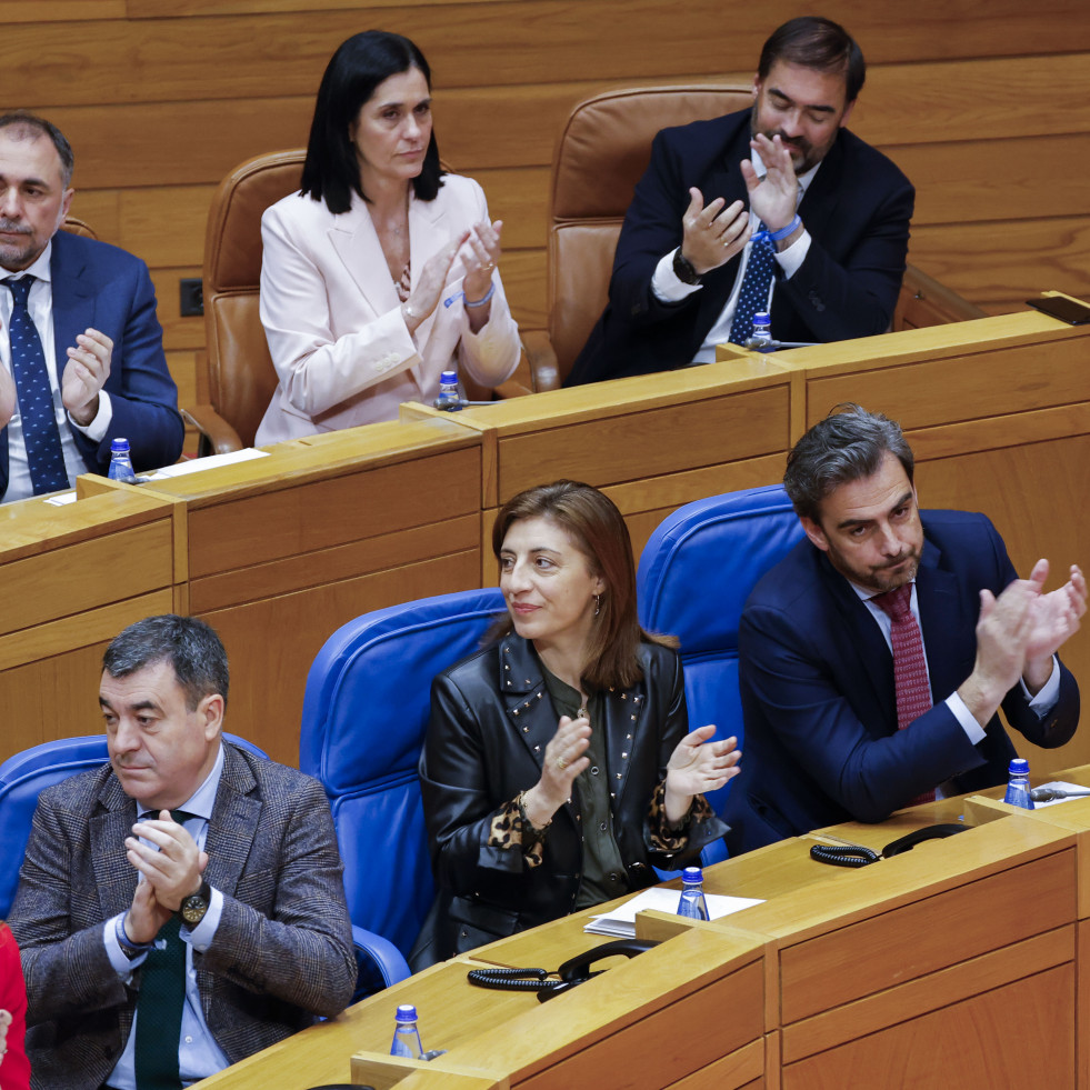 El exalcalde de Carballiño Argimiro Marnotes sustituye en el Parlamento a Elena Rivo